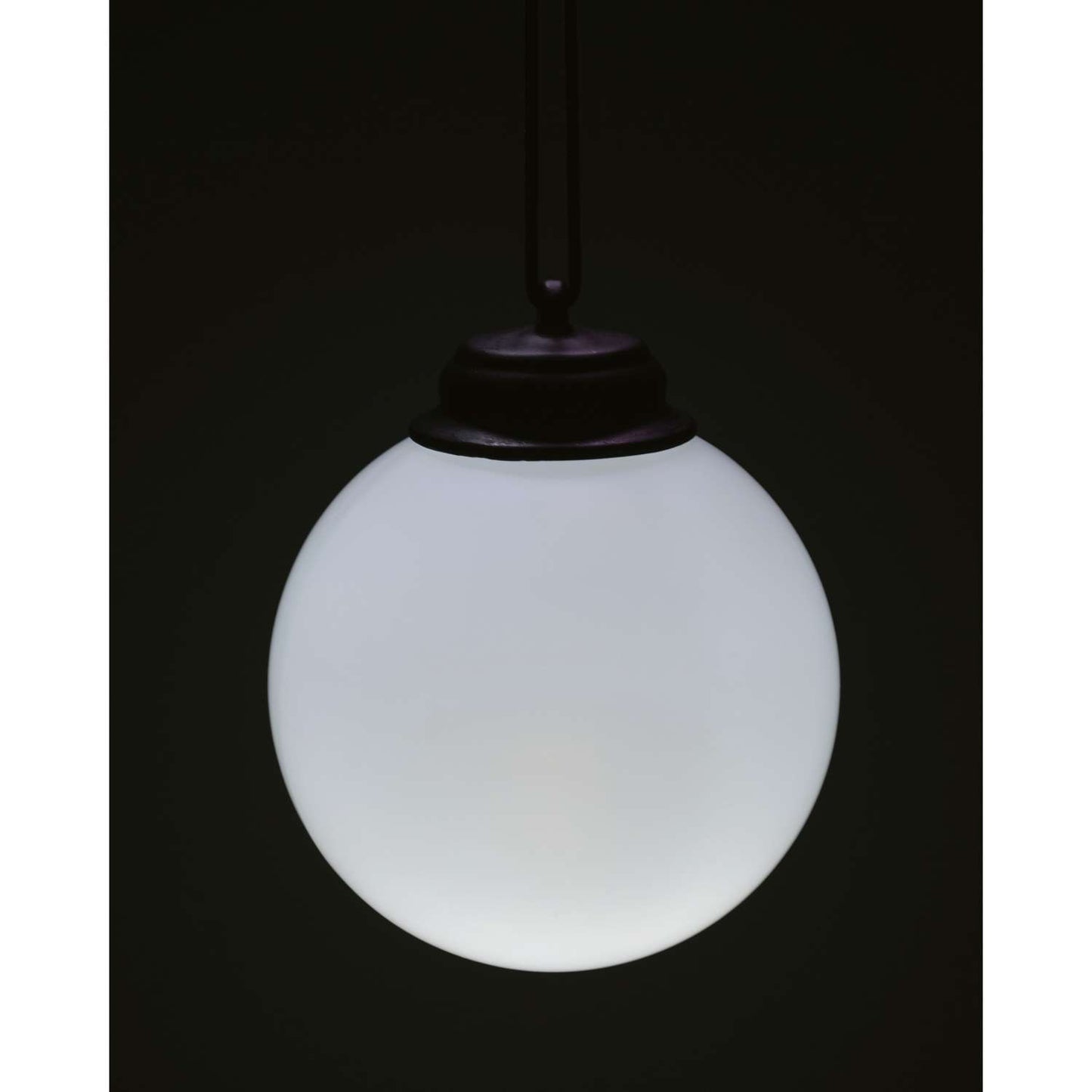  Xodus Innovations White Plastic 6.25 In. H Patio Globe Outdoor Decoration