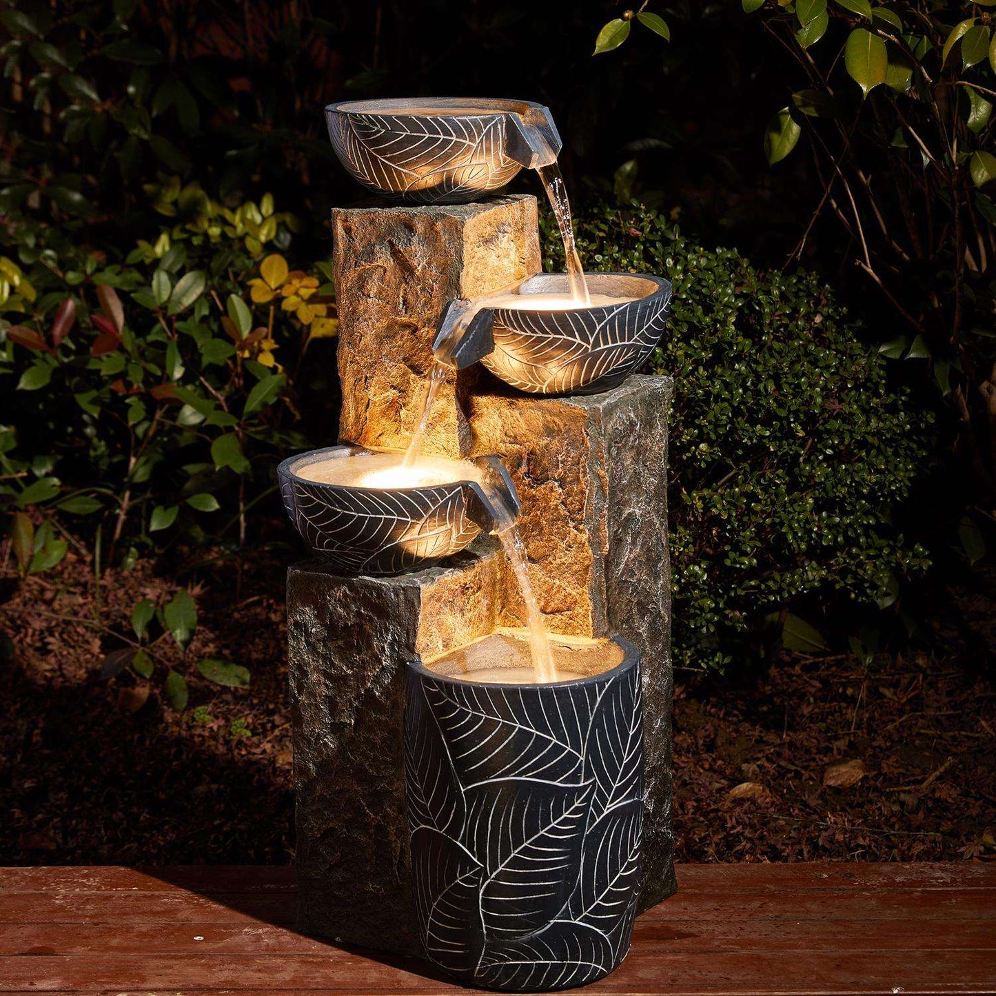  Glitzhome Resin Gray 32.75 In. H Natural Leaf Textured Outdoor Fountain