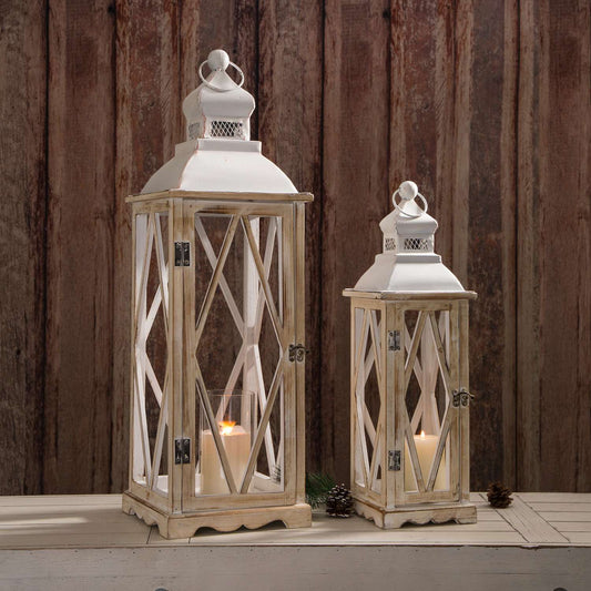  Glitzhome 28.74 In. Iron/Wood Lantern White